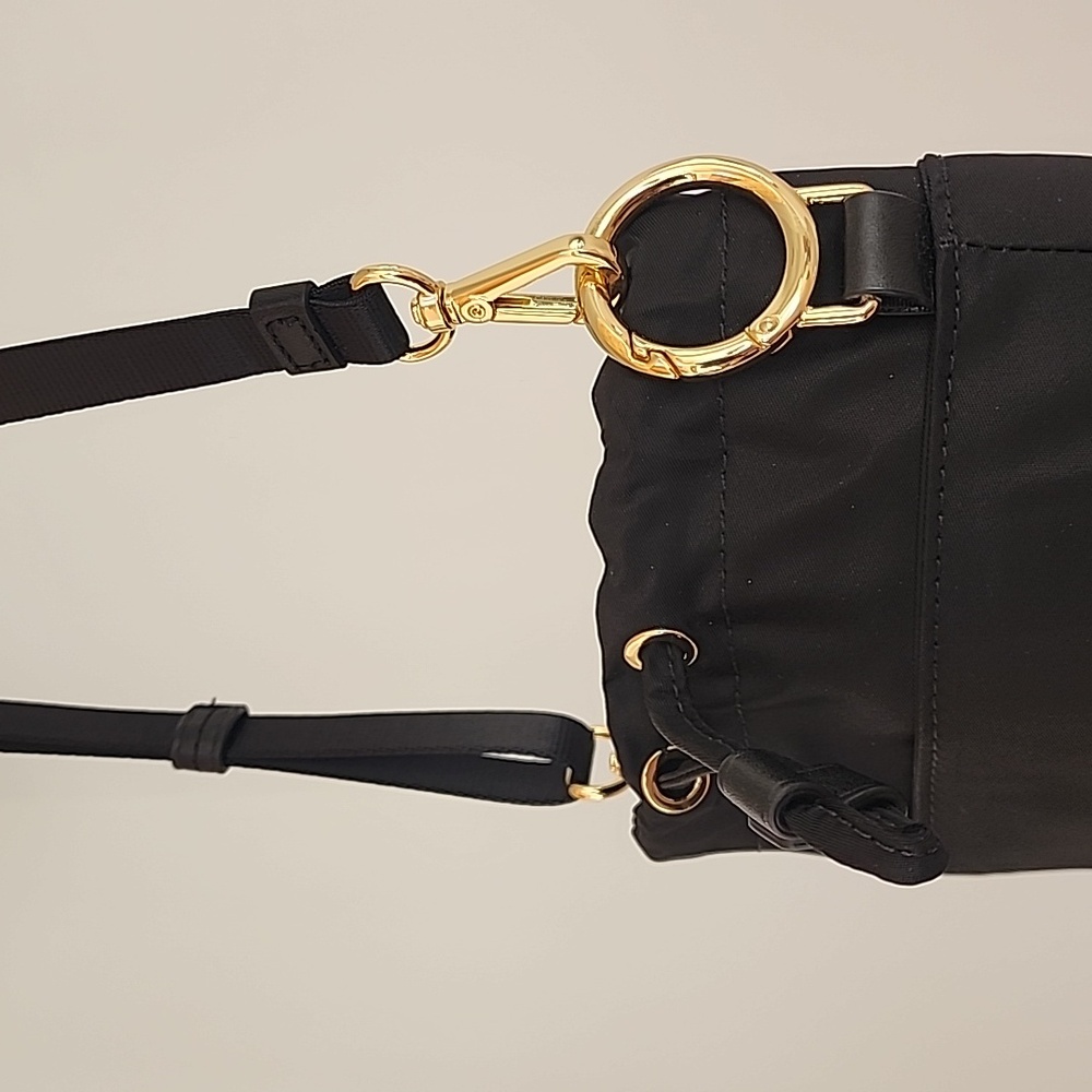 Tumi Foldable Modular Pouch, Water Bottle / Umbrella holder - Picture 3 of 6